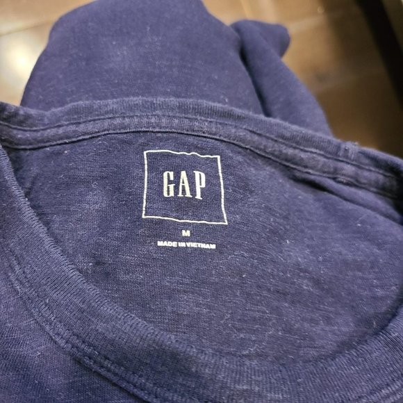 Gap Graphic Short Sleeve - Picture 4 of 4
